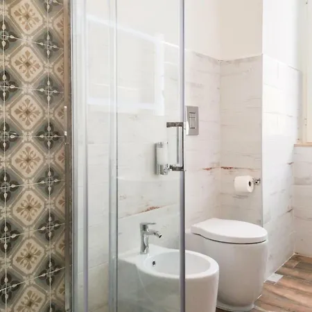 Calenda 那不勒斯