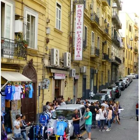 Calenda ベッド・アンド・ブレックファスト 4*