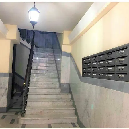 Calenda ベッド・アンド・ブレックファスト 4*